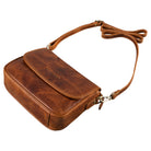 Braune Ledertasche zum Ausgehen