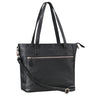 Henkeltasche Leder schwarz aus der schrägen Frontalperspektive