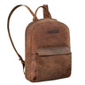 Damenrucksack Leder Braun mit langen Schultergurten aus der schrägen Frontalperspektive